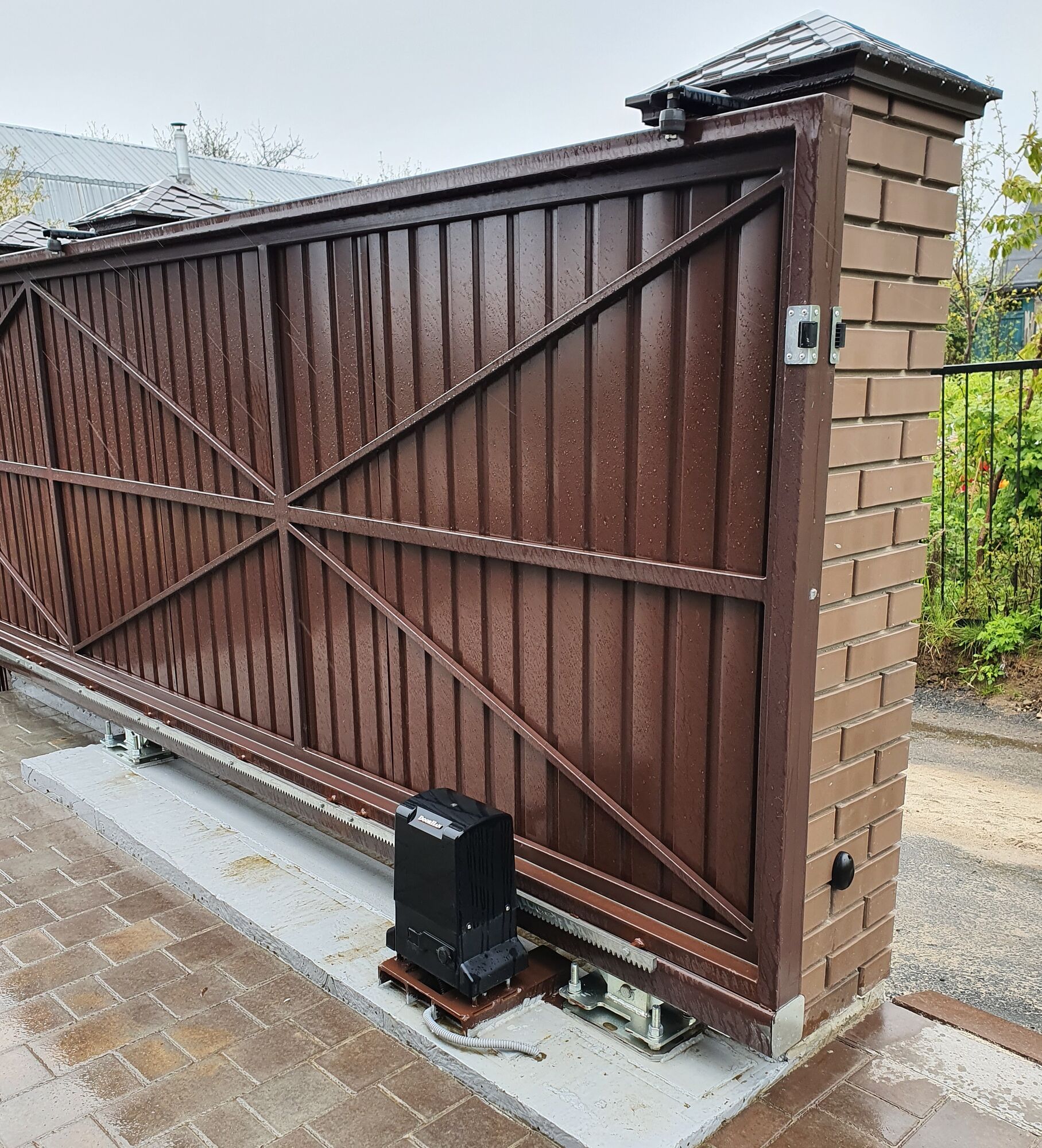 Откатные автоматические ворота в Московской области - электропривод