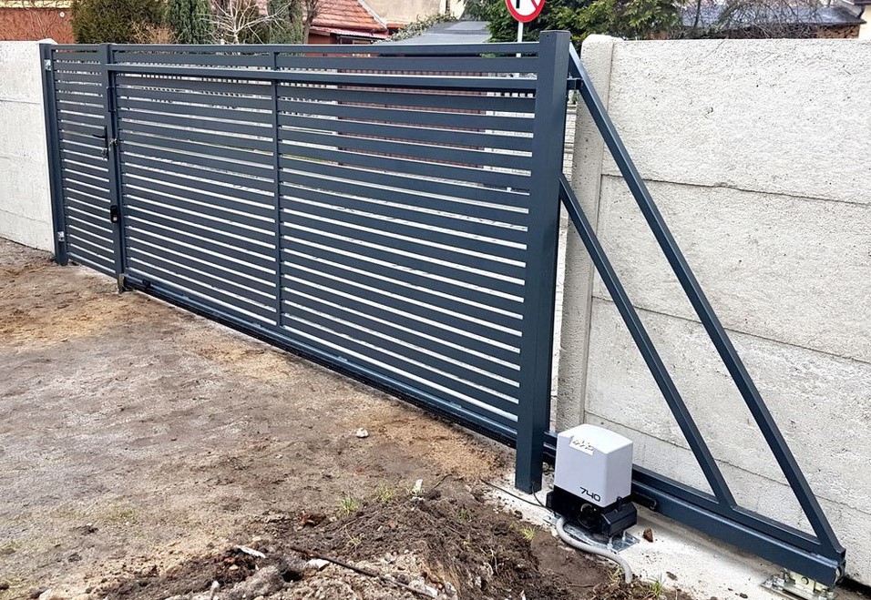 Ворота с электроприводом в Московской области - автоматические